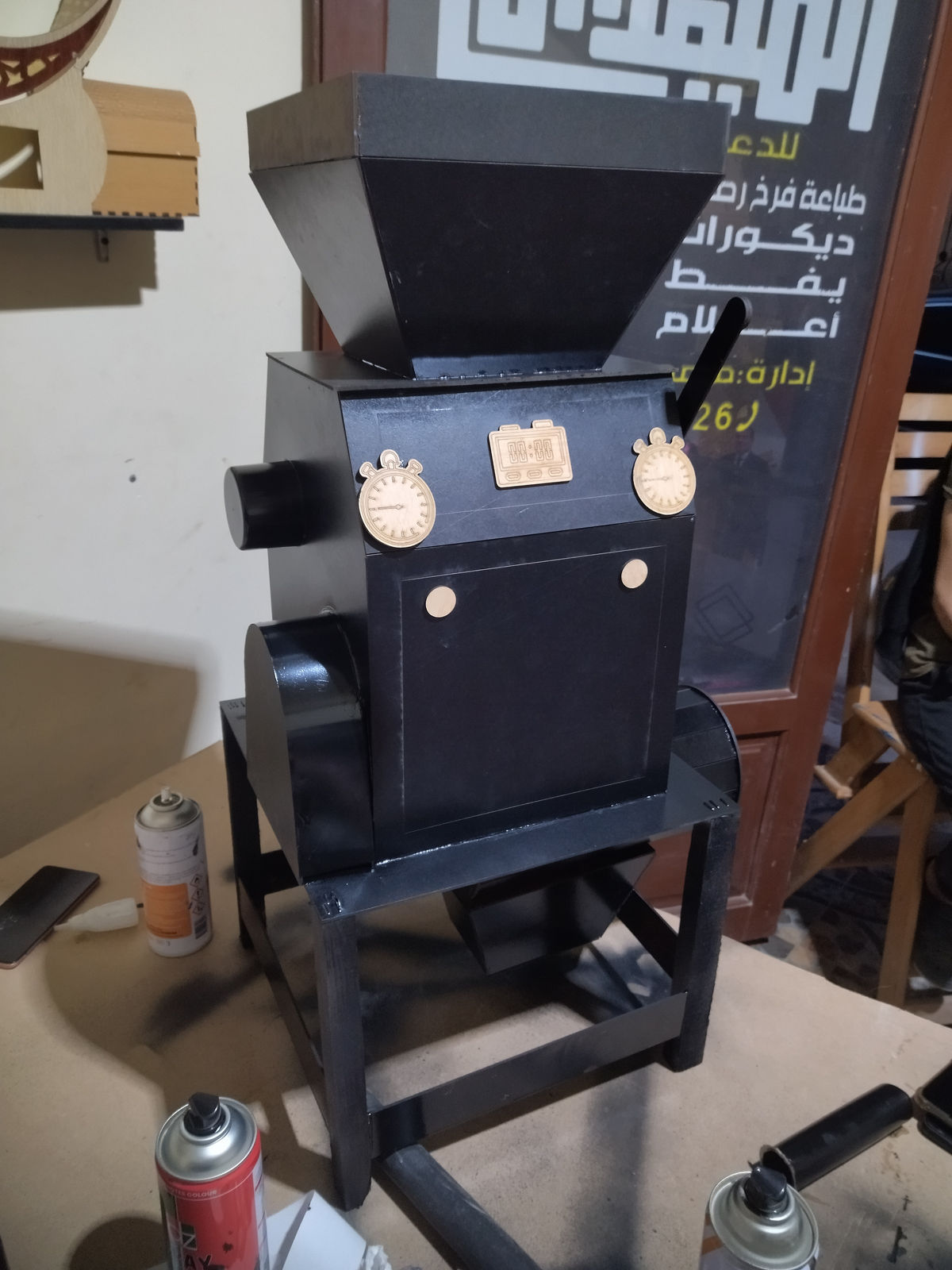 ماكت ماكينة أدوية (صيدلة المنصورة) — صورة 2