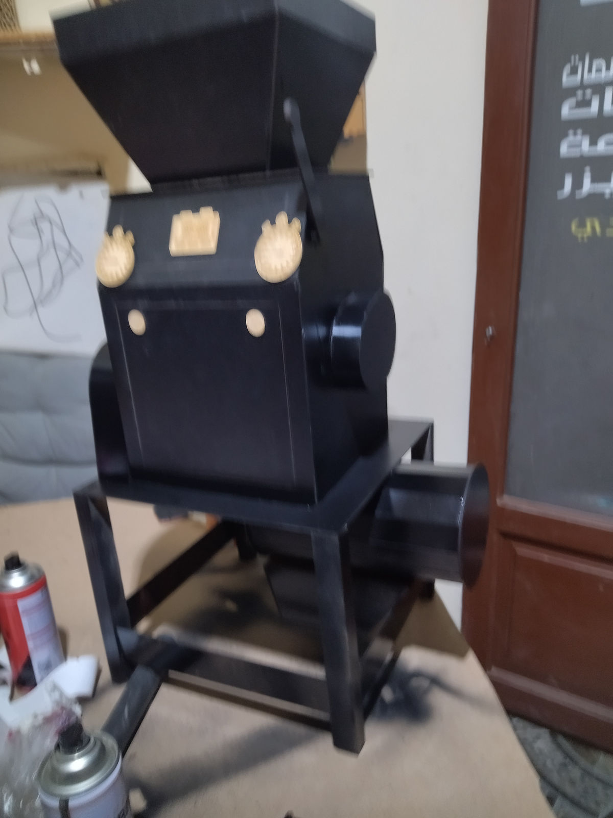 ماكت ماكينة أدوية (صيدلة المنصورة) — صورة 3